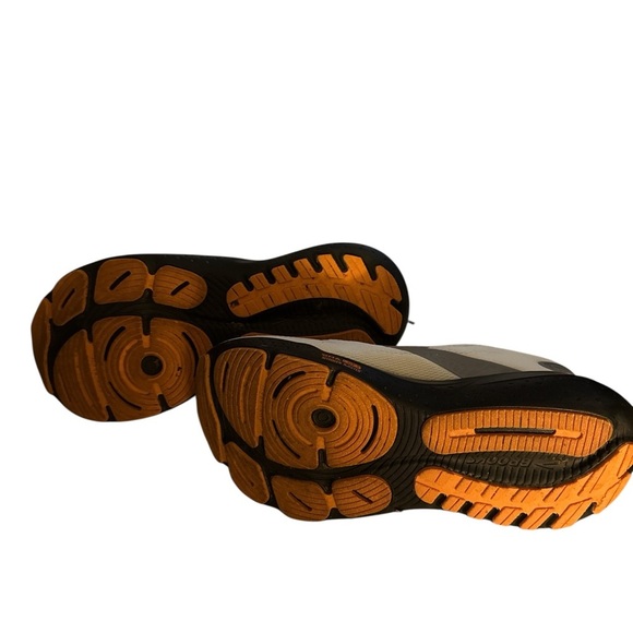 Brooks White and Black Athletic Shoes​ - Picture 3 of 3